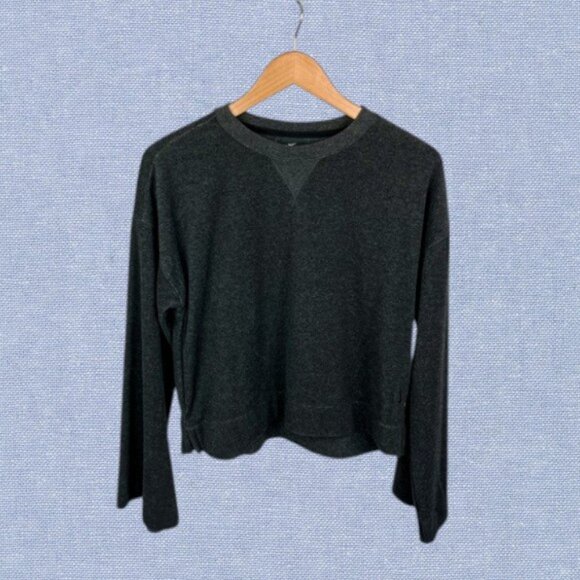 Nike Yoga Dri Fit Terry Cloth Wide Sleeve Sweatshirt Size S in Charcoal - Picture 1 of 12